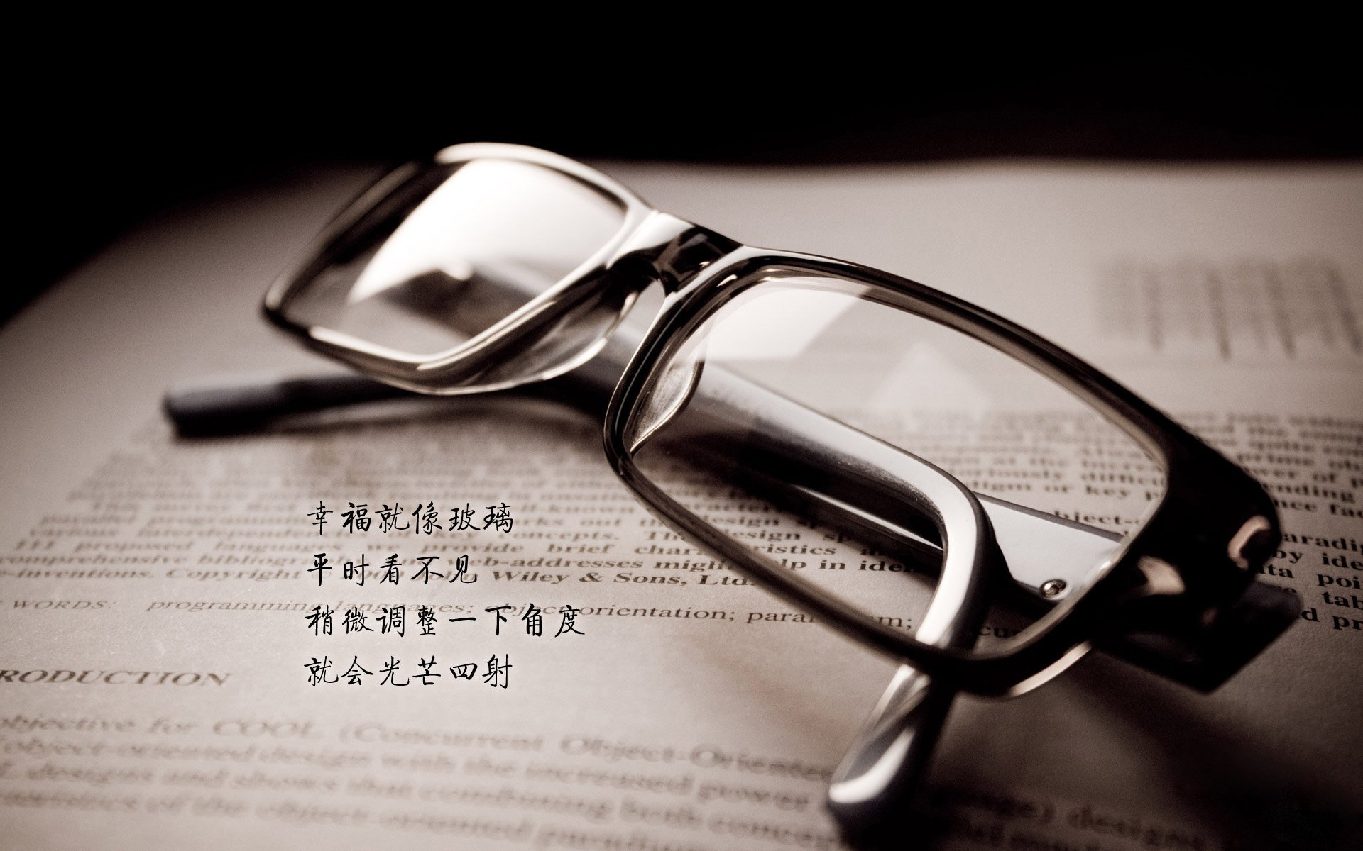 “简阳文体中心羽毛球赛:选手超高竞技状态,决战激烈”