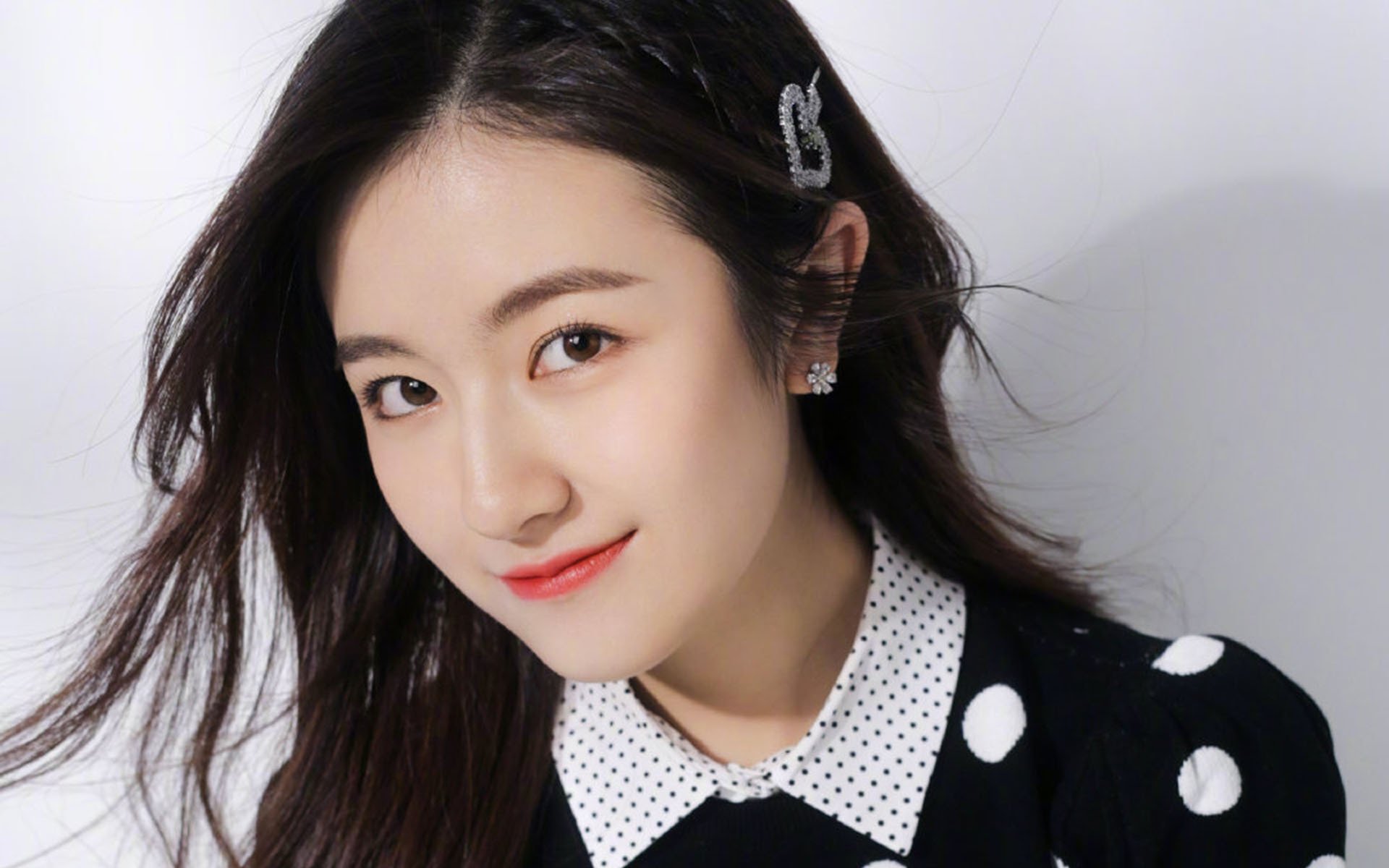 球员转会透明度不足影响联赛公信力，球员转会谁说了算